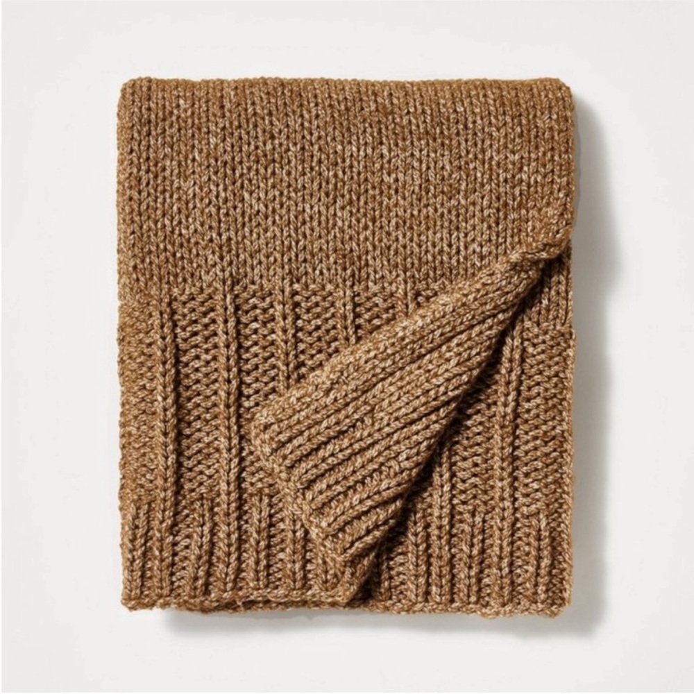 STUDIO MCGEE NEW chunky knit‎ throw blanket -brown